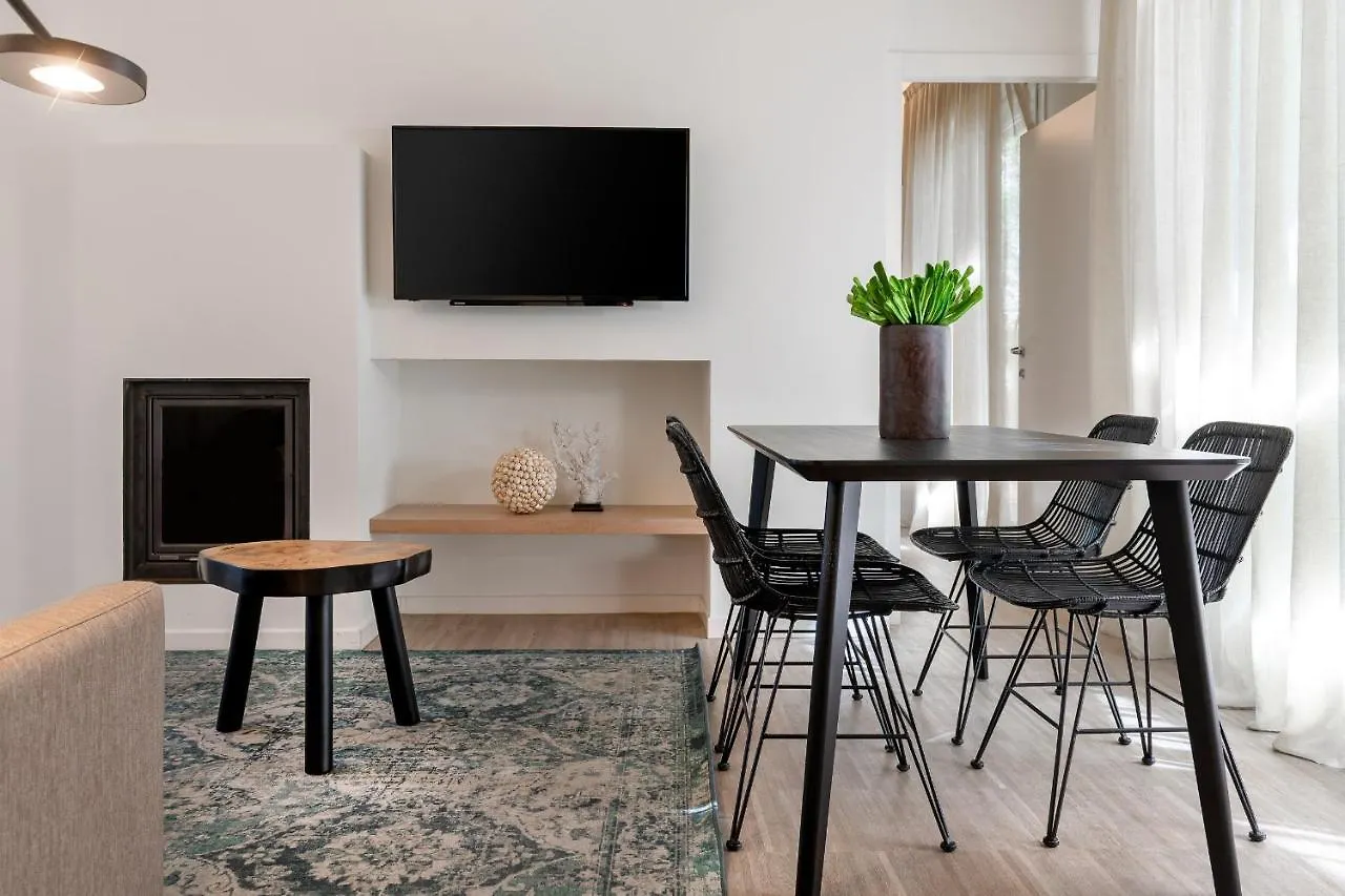 **** Апарт-отель Residence Lungomare - Charming Apartments Риччоне Италия