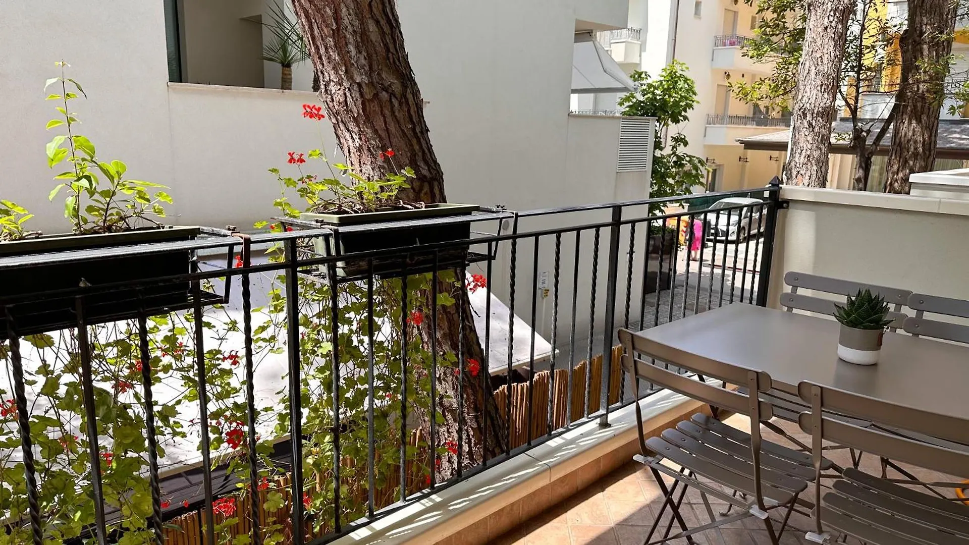 Residence Lungomare Riccione Aparthotel