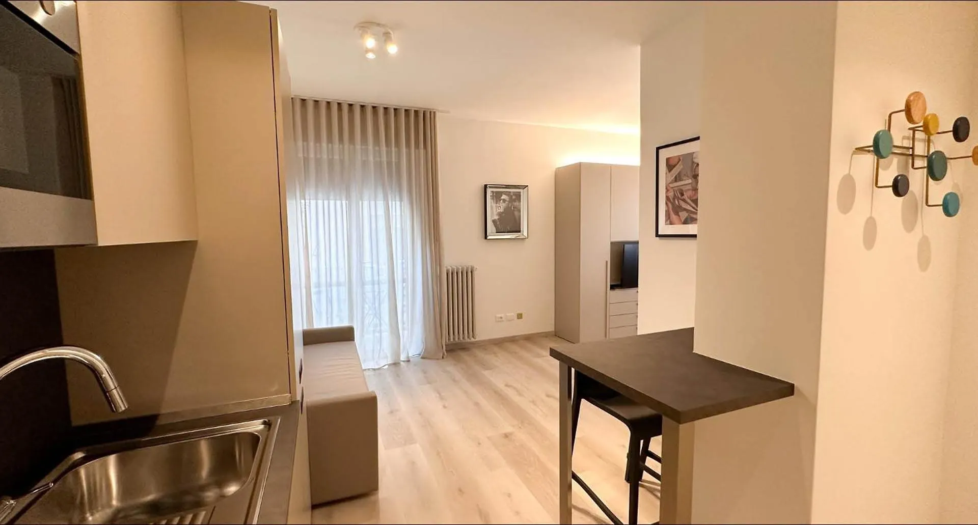 Residence Lungomare Riccione 4*,  Italia