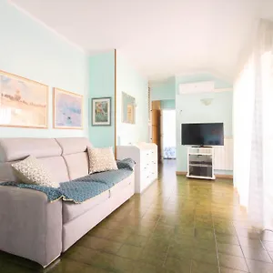 la-casina-al-mare.it-tuscanyhotel.com/