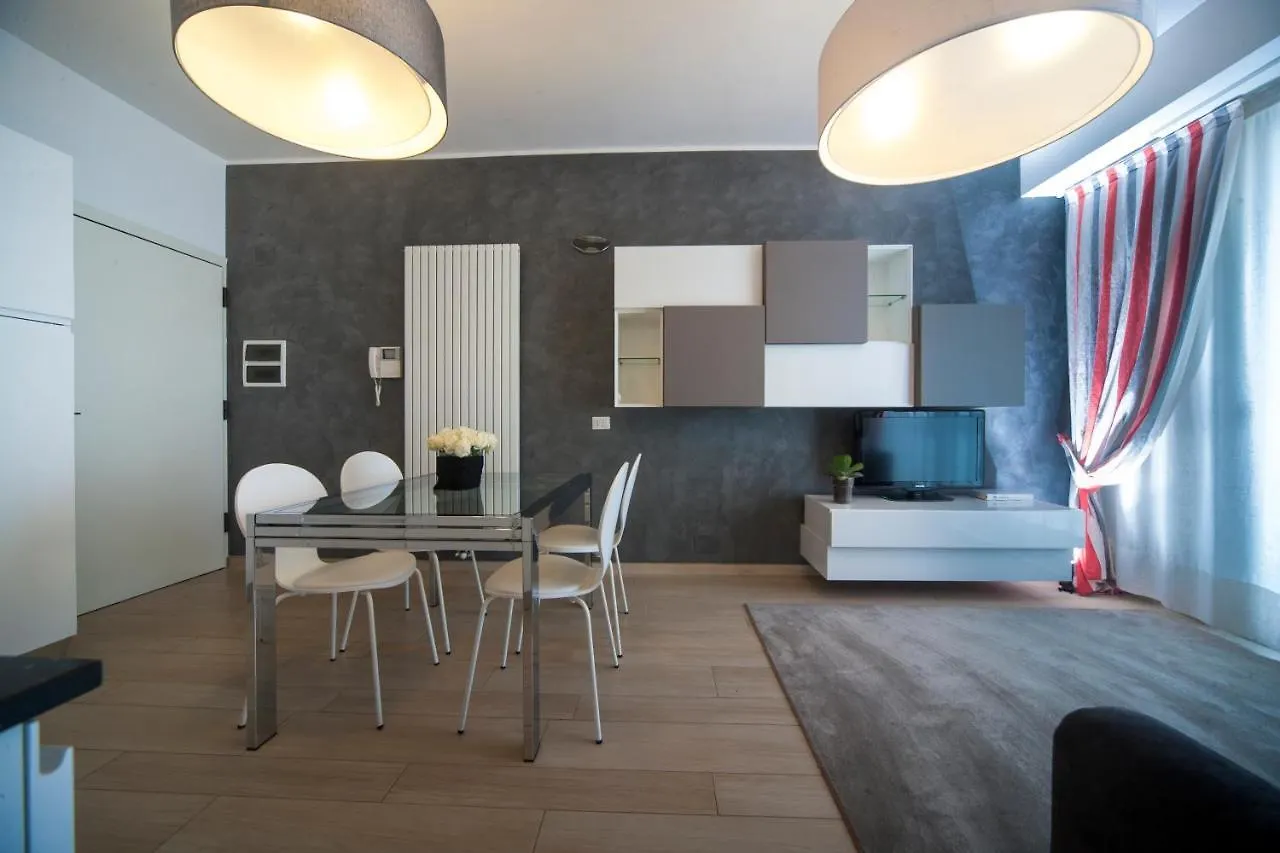 **** Aparthotel Residence Lungomare - Charming Apartments Riccione Italy